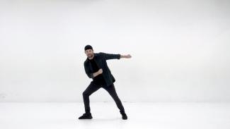Neale Whittaker demonstrating a hip hop dance