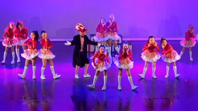 A performance of the dance Oh, The Thinks You Can Think! from the State Dance Festival 2019